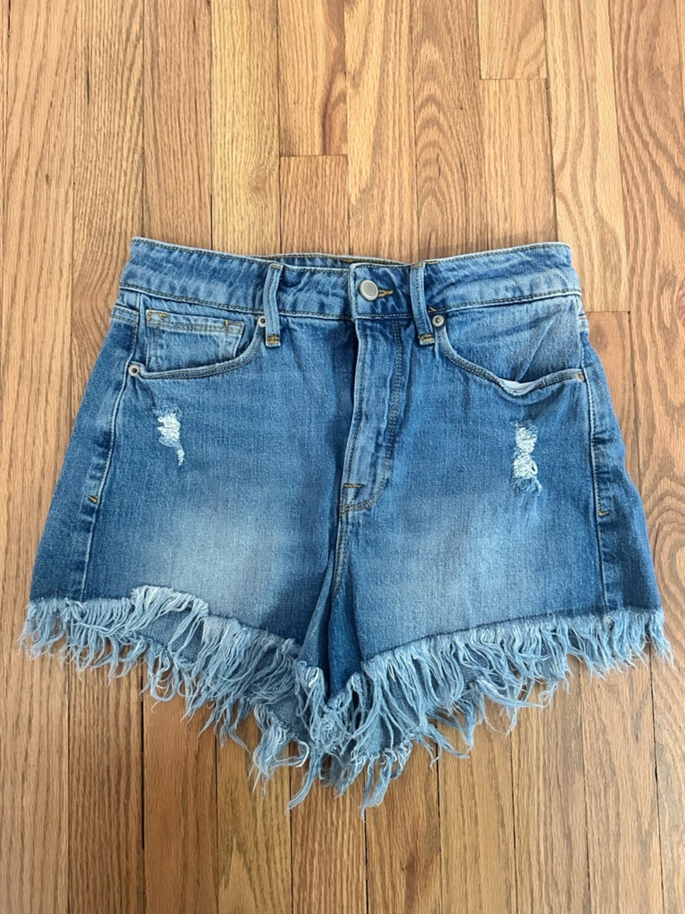 Good American Distressed High-Rise Frayed-Hem Denim Shorts - Light Blue